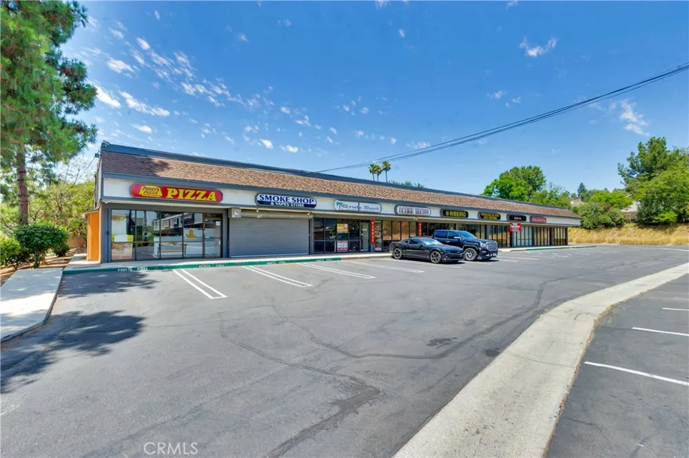 6821 Fairlynn Boulevard Yorba Linda, CA 92886