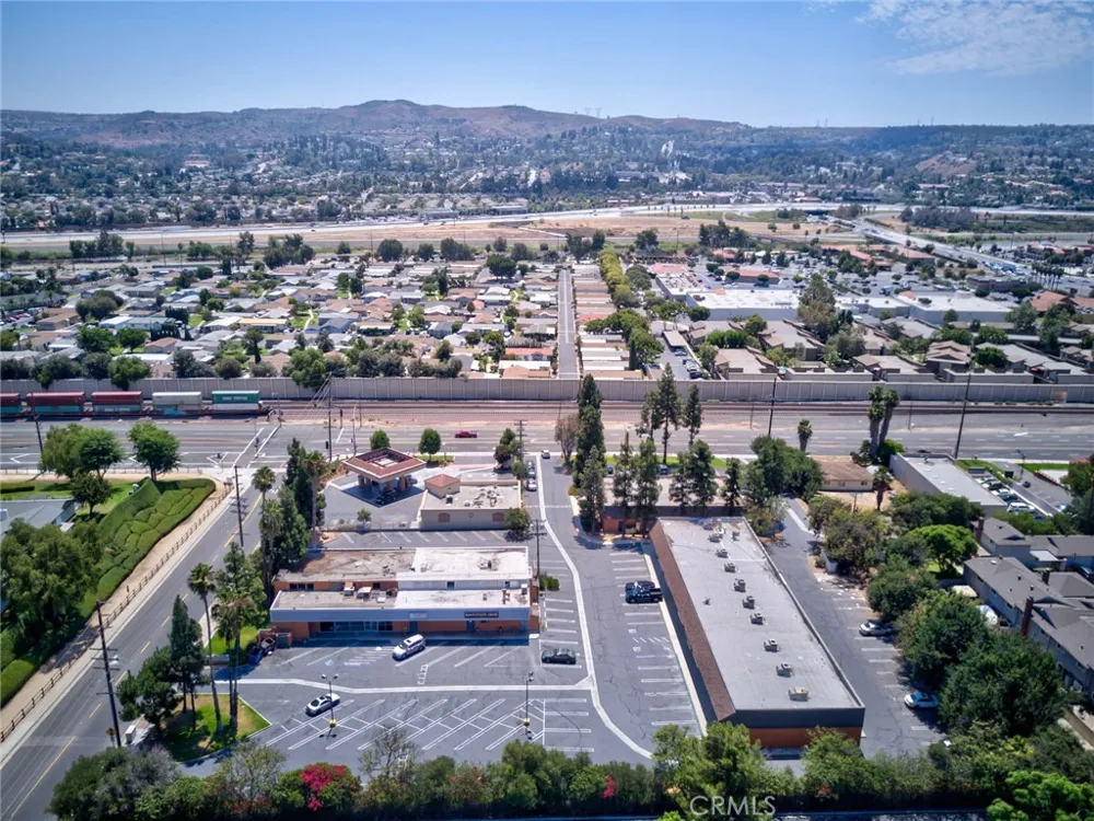 6821 Fairlynn Boulevard Yorba Linda, CA 92886