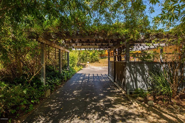 205 S Signal Street Ojai, CA 93023
