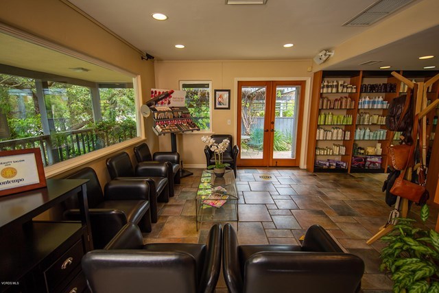 205 S Signal Street Ojai, CA 93023