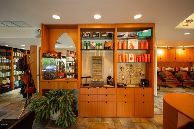 205 S Signal Street Ojai, CA 93023