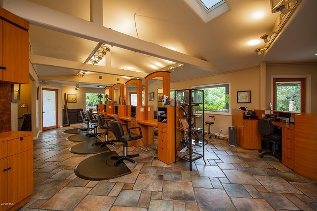 205 S Signal Street Ojai, CA 93023