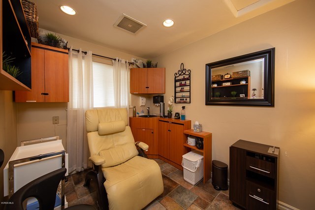 205 S Signal Street Ojai, CA 93023