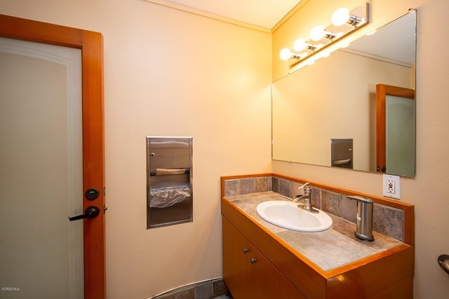 205 S Signal Street Ojai, CA 93023