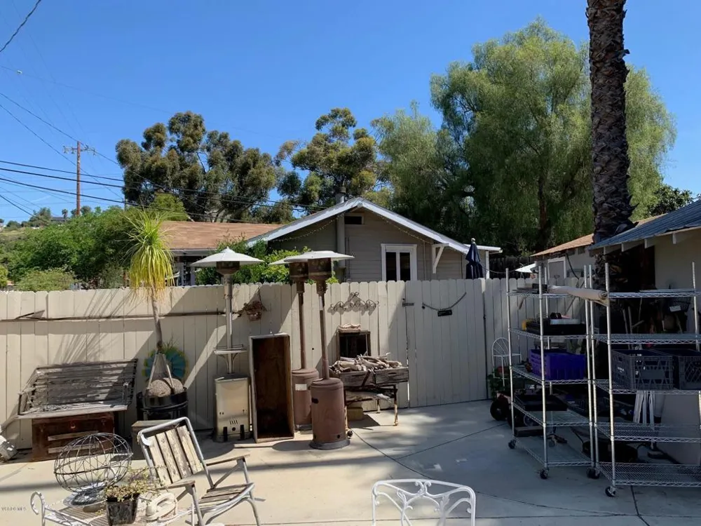 213 E High Street Moorpark, CA 93021