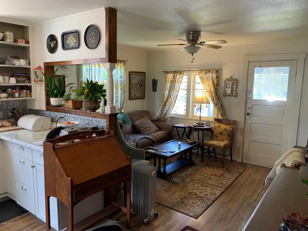213 E High Street Moorpark, CA 93021