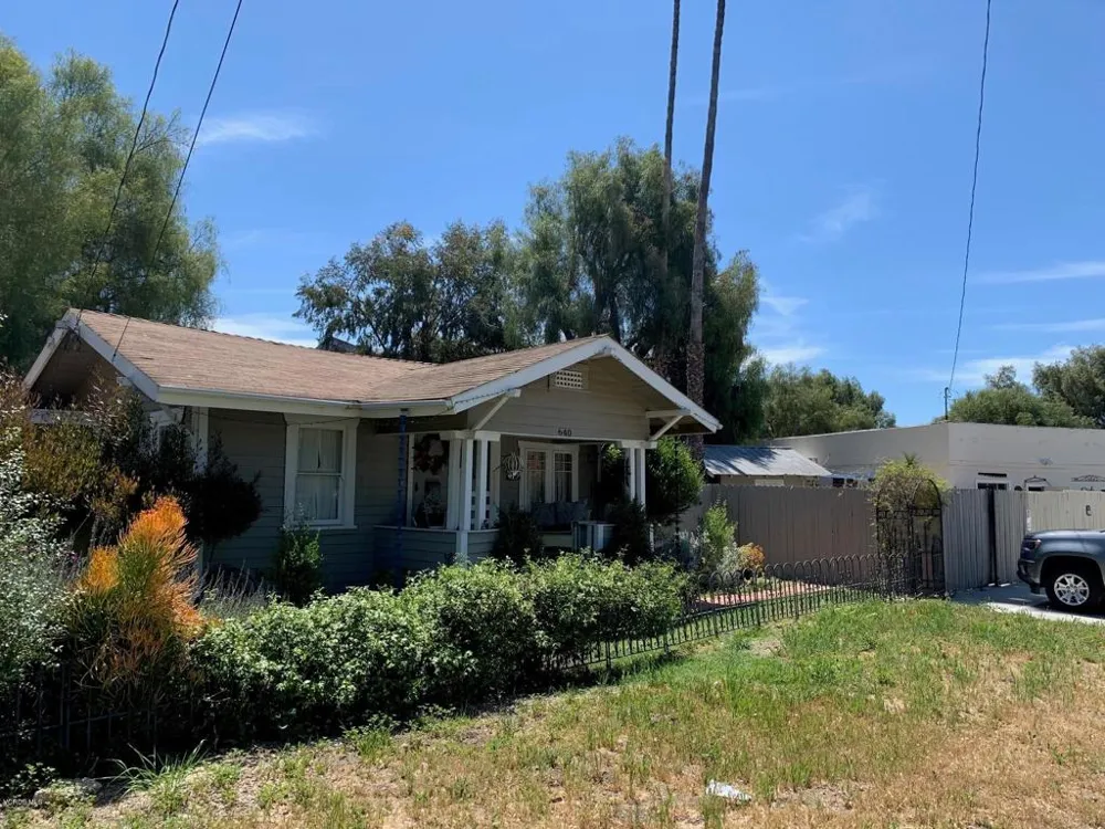 213 E High Street Moorpark, CA 93021