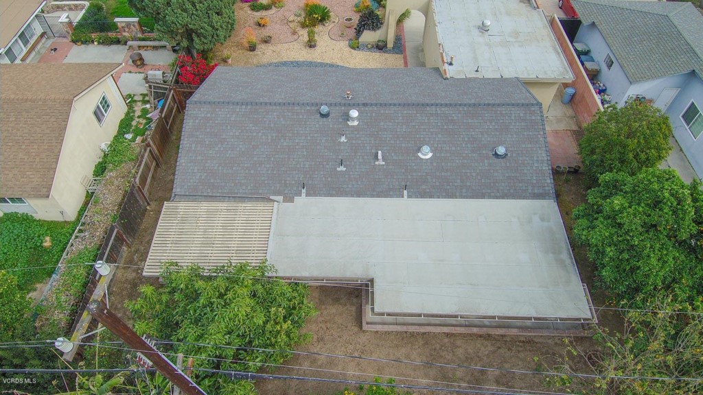 813 Calle Circulo Camarillo, CA 93010