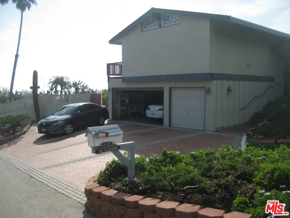 6307 Via Cataldo Street Malibu, CA 90265