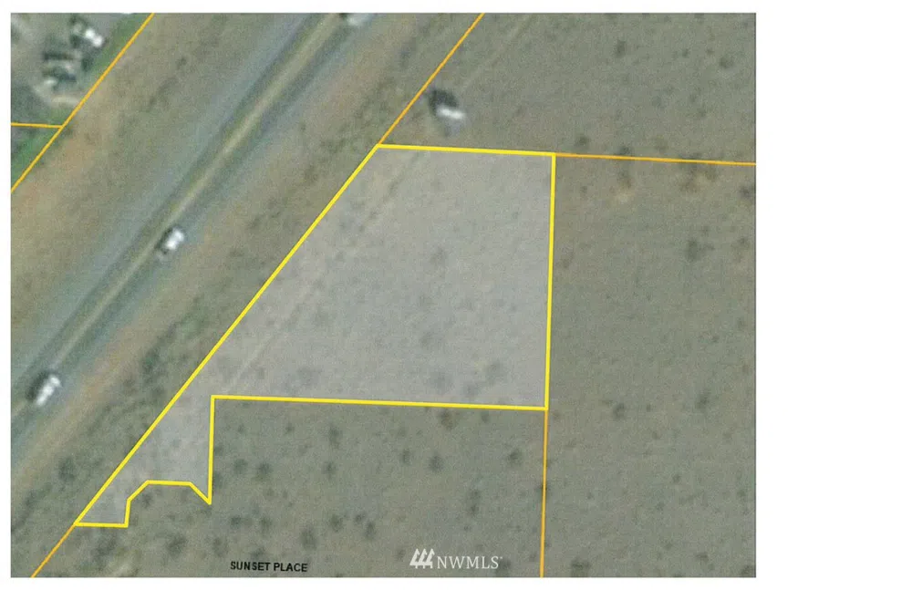7 Engh Road Omak, WA 98841