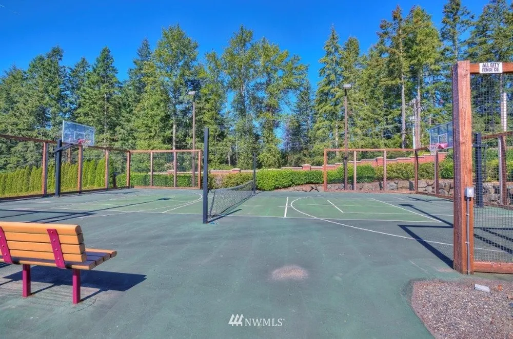 17612 16th Street Ct E Lake Tapps, WA 98391