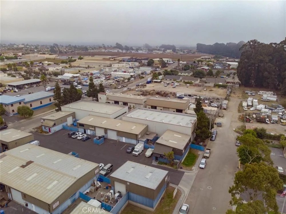 967 Huber Street Grover Beach, CA 93433