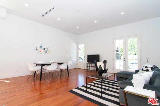 4225 Ince  Boulevard Culver City, CA 90230