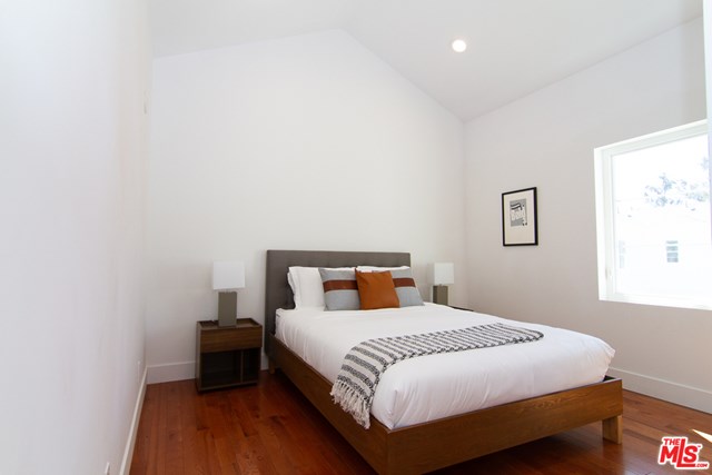 4225 Ince  Boulevard Culver City, CA 90230