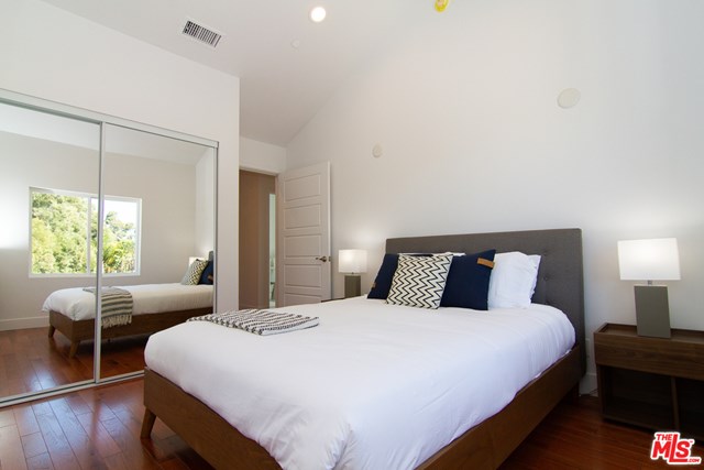 4225 Ince  Boulevard Culver City, CA 90230