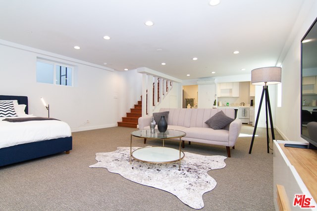 4225 Ince  Boulevard Culver City, CA 90230