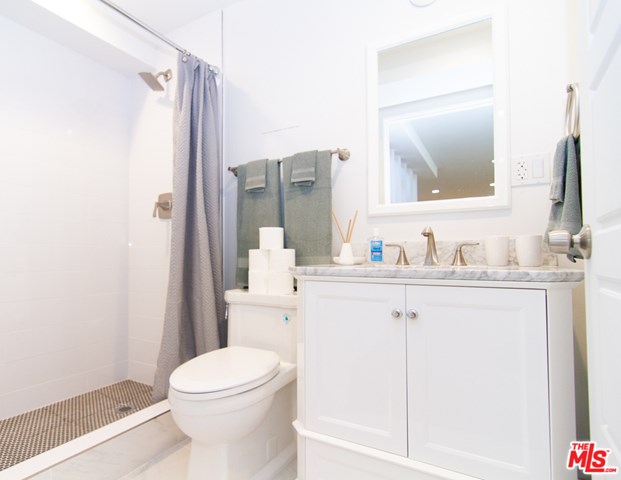 4225 Ince  Boulevard Culver City, CA 90230