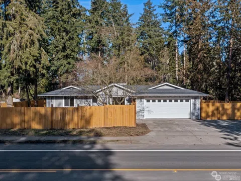 2127 100th Street SE
