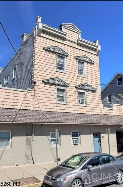 276 Washington Street