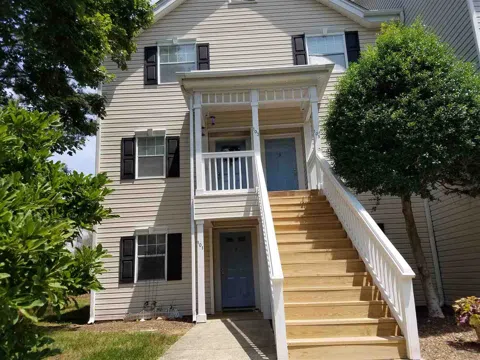 103 Scott Lane #103