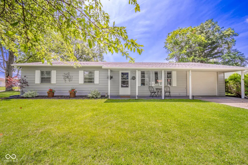 1801 W Norwood Drive