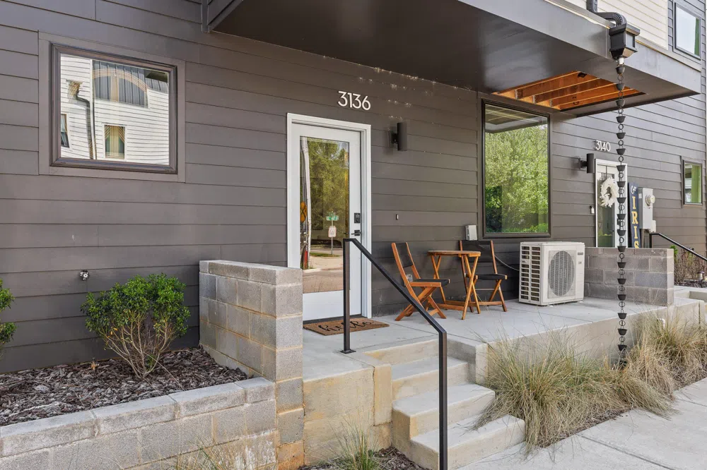 3136 St. Elmo Avenue