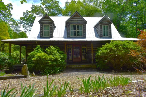 777 Lake Loop Road
