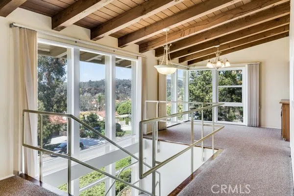 552 Via Del Monte Palos Verdes Estates, CA 90274