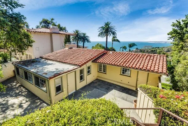 552 Via Del Monte Palos Verdes Estates, CA 90274