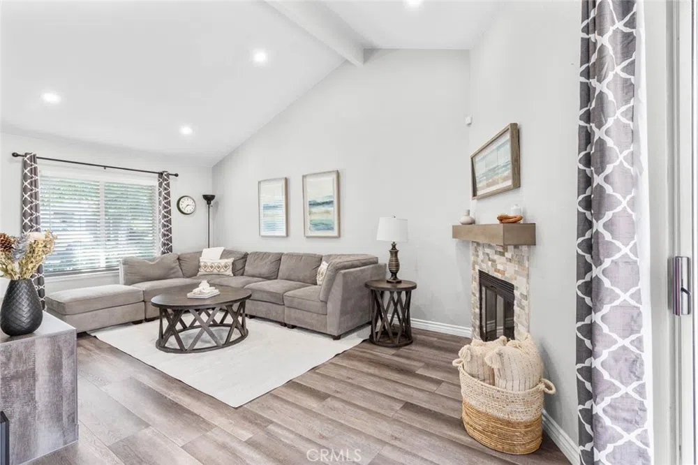 8469 Autumnhill Place