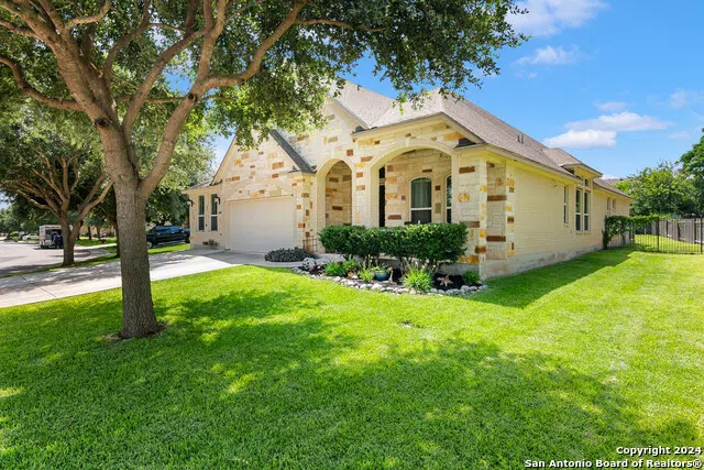 13247 HELOTES CIR