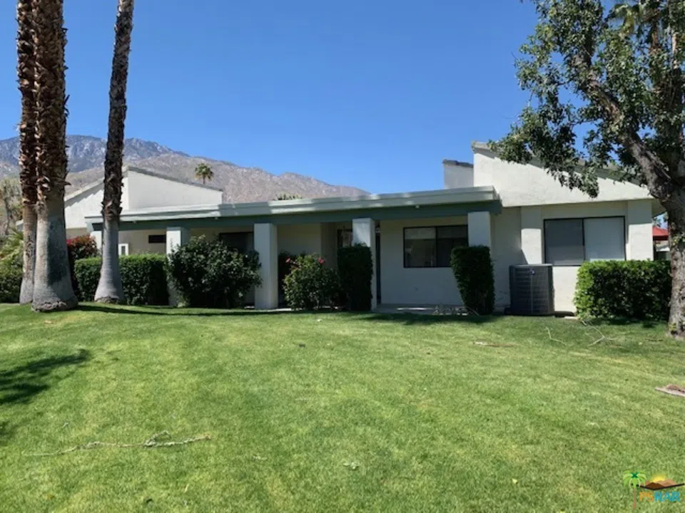 1200 MARTINIQUE CIRCLE Palm Springs, CA 92264