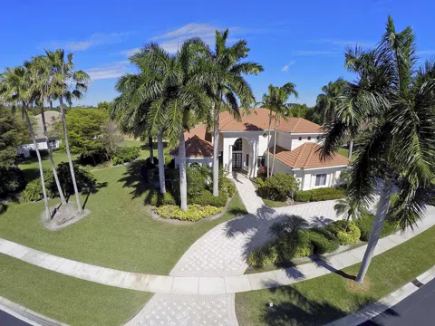 10873 Egret Point Lane