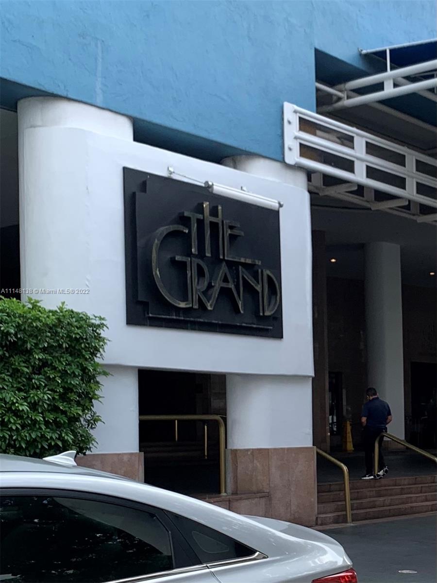 1717 N Bayshore Dr #A-3348