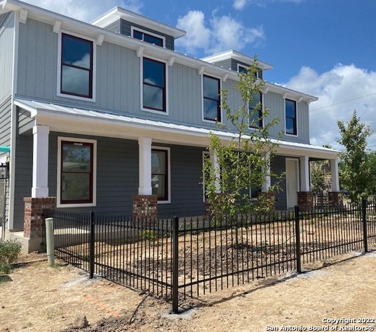 311 E. Evergreen #BLDNG20 San Antonio, TX 78212