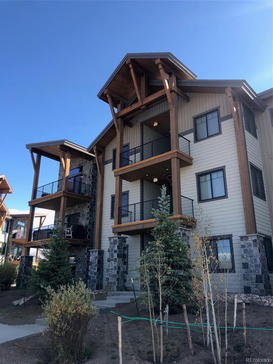 72 Meadow Creek #202