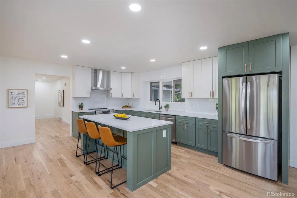 7471 S Fillmore Circle