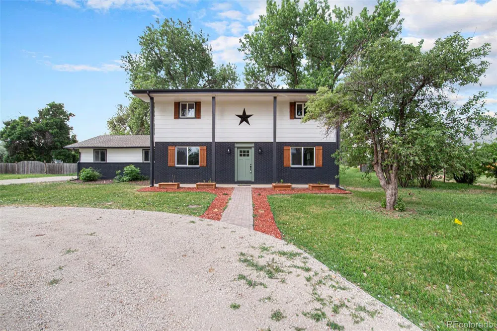 11234 Flatiron Drive