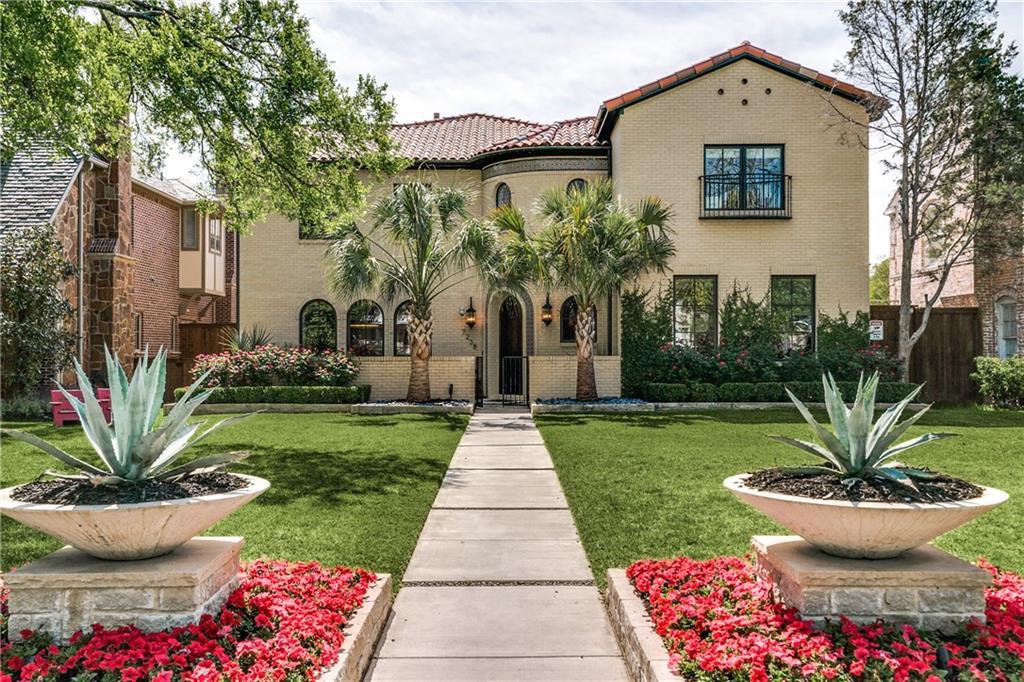 7238 Lakewood Boulevard