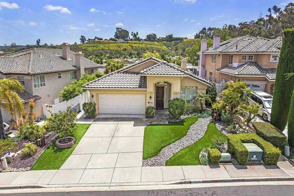 12523 Cypress Woods Ct San Diego, CA 92131