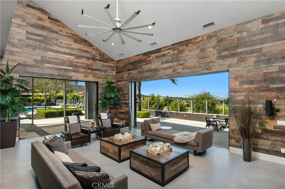 1264 Duxbury Circle Corona, CA 92882