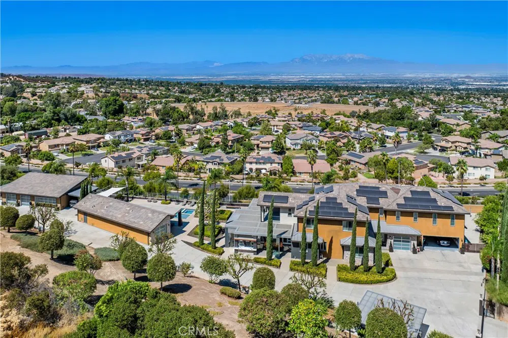1264 Duxbury Circle Corona, CA 92882
