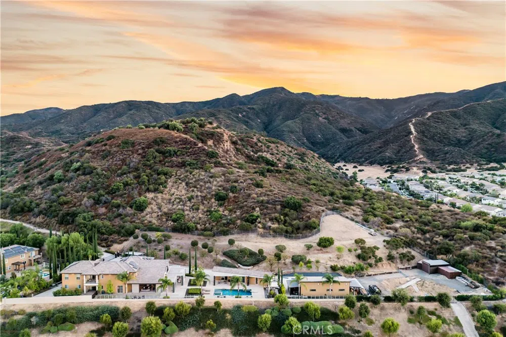 1264 Duxbury Circle Corona, CA 92882