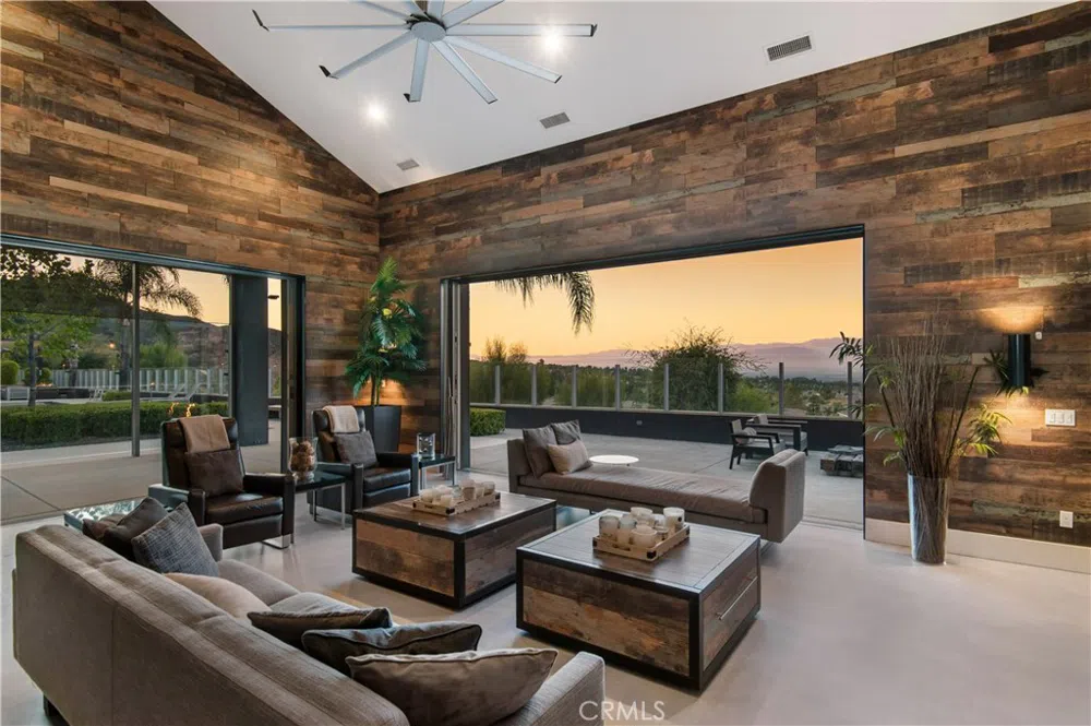 1264 Duxbury Circle Corona, CA 92882