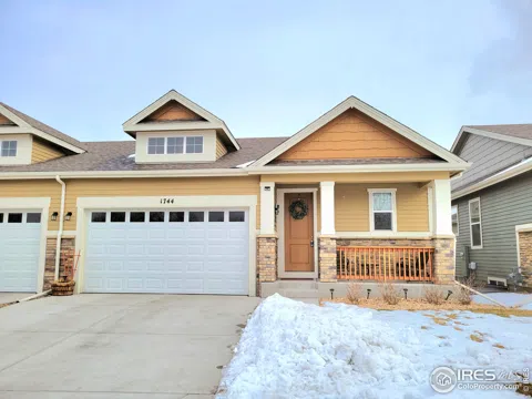 1744 35th Ave Pl