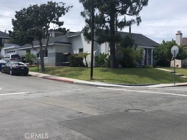 801 Center Street El Segundo, CA 90245