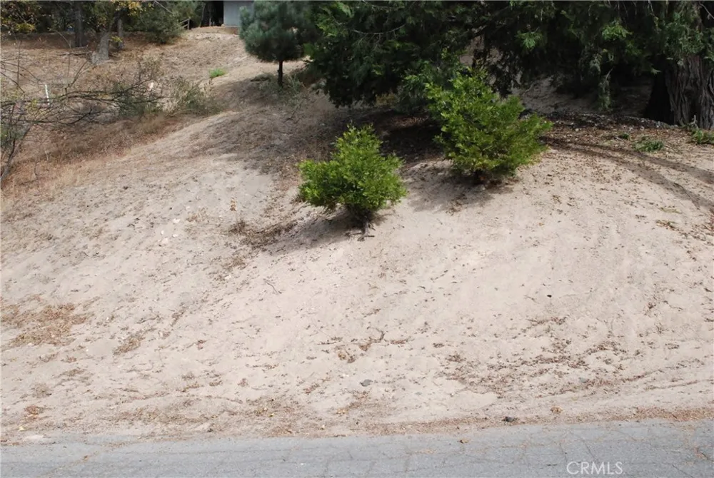 King Crestline, CA 92325