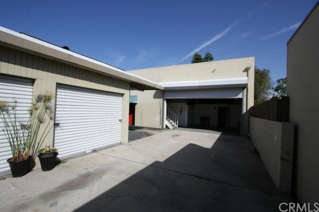 939 Manhattan Beach Boulevard