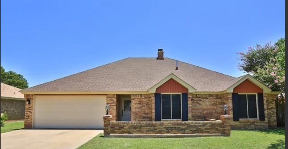 4633 Royal Court Circle