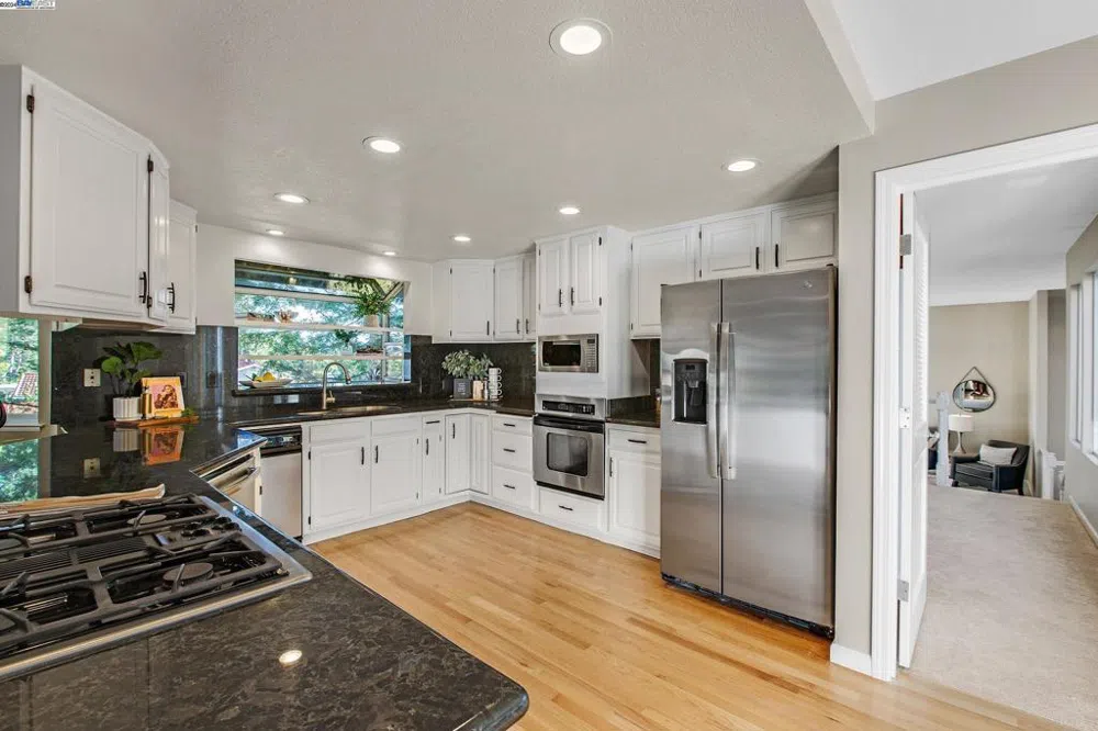 9484 Alcosta Blvd San Ramon, CA 94583